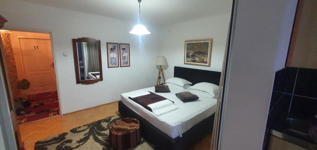 Apartments Kuljaca Budva Bagian luar foto